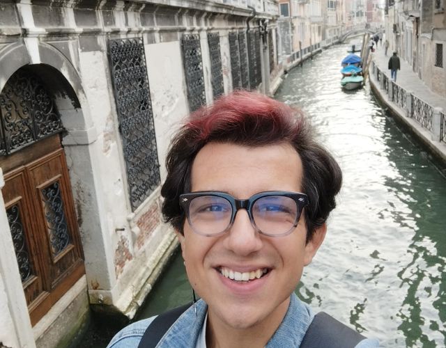 Karabağlar Birebir İngilizce Kursu